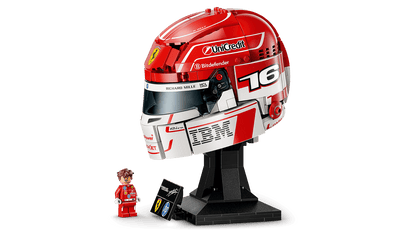 F1 Helmet Builds