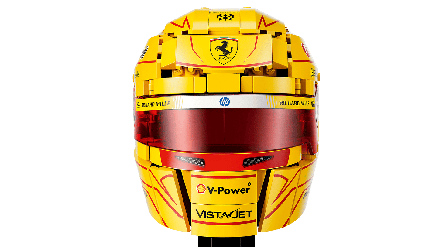 F1 Helmet Builds
